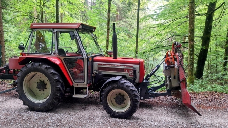 UNIVERZÁLIS FRONT HIDRAULIKA 2KAT TRAKTORHOZ 1500kg