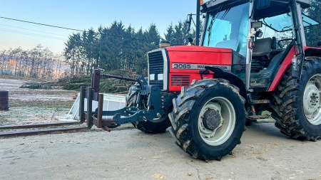 UNIVERZÁLIS FRONT HIDRAULIKA 2KAT TRAKTORHOZ 1500kg