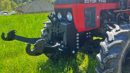 UNIVERZÁLIS FRONT HIDRAULIKA 2KAT TRAKTORHOZ 1500kg