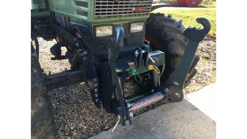 UNIVERSAL KIT VOOR VOORSTE HYDRAULIEK 2KAT VOOR TRACTOR 1500KG